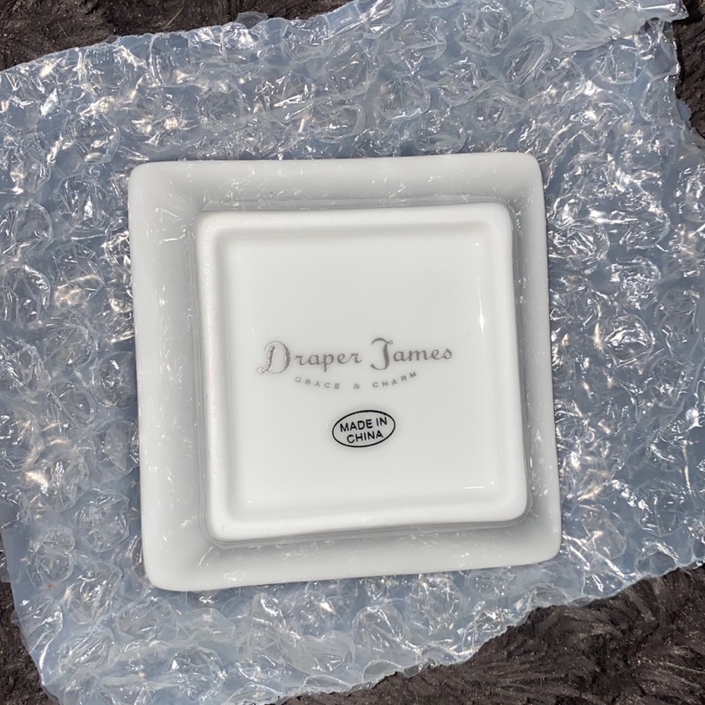 🌵Brand new Draper James Ceramic Trinket Ring Tray Think Big 3" Blue Gold Plaid! - Picture 2 of 2